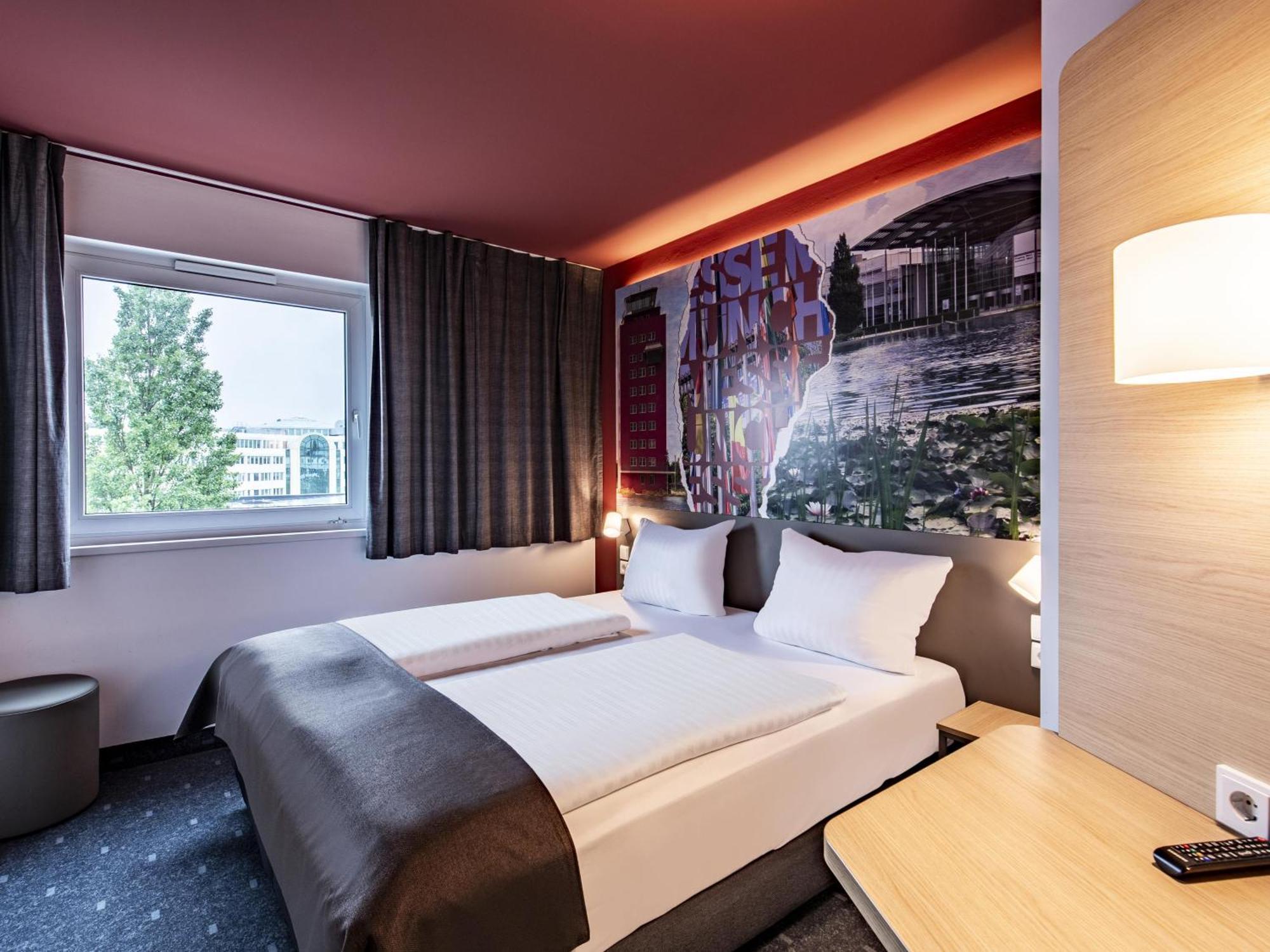 B&B Hotel Muenchen-Messe Aschheim Esterno foto